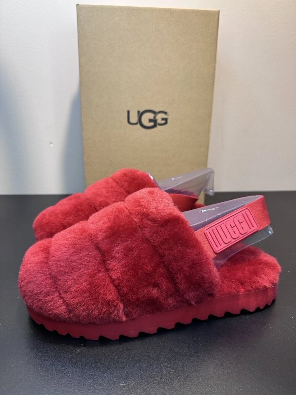NEW UGG Super Fluff Genuine Shearling Slingback Slipper, RIBBON RED Red, US 7